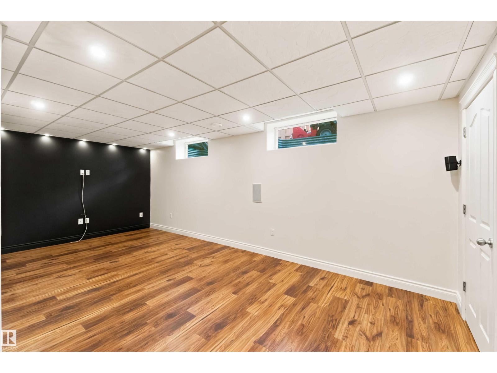 34 NORRIS CR - Image 67