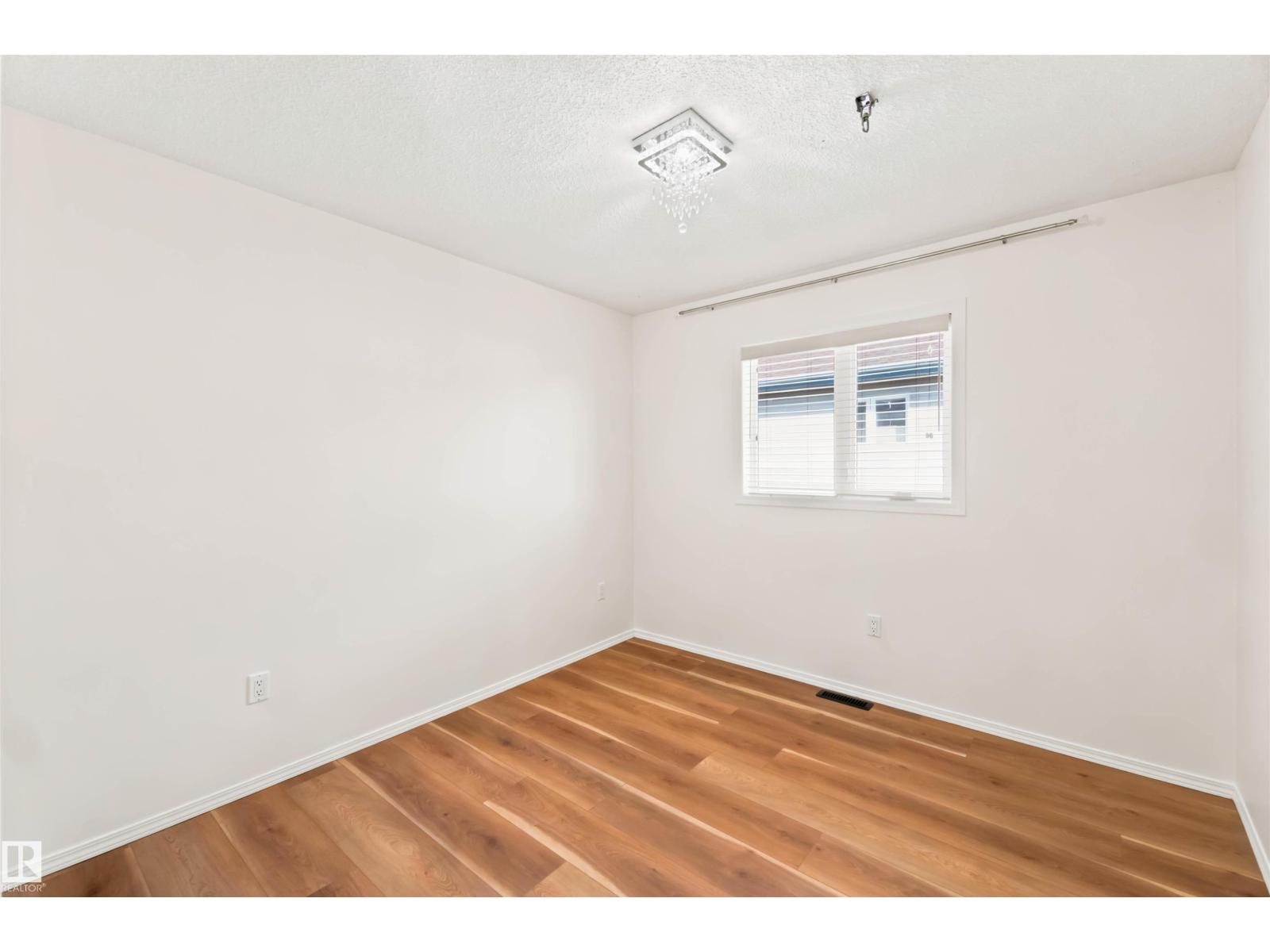 34 NORRIS CR - Image 53