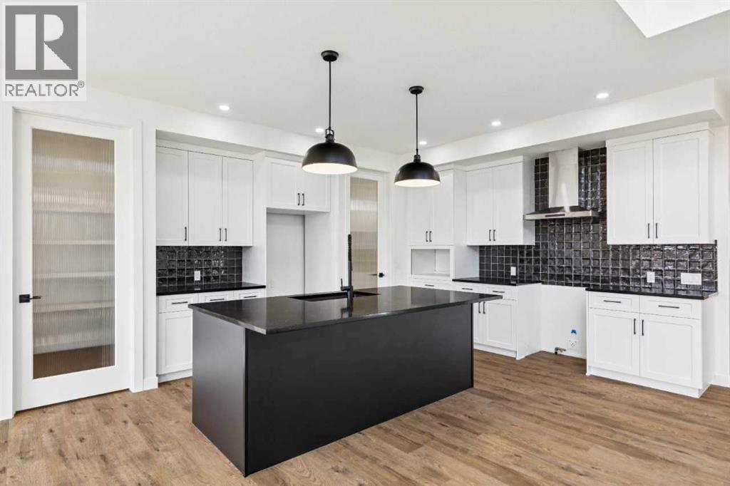 Listing photo – 94 Bridgeport Landing, Chestermere