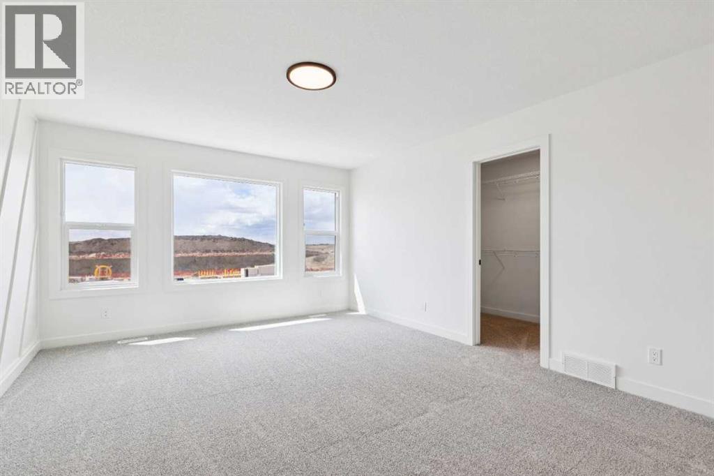 Listing photo – 94 Bridgeport Landing, Chestermere