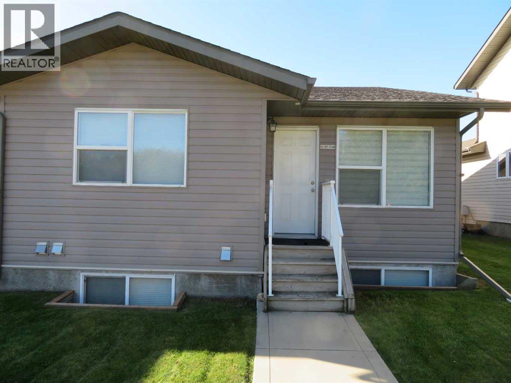 #3 5311 57 Avenue - 1