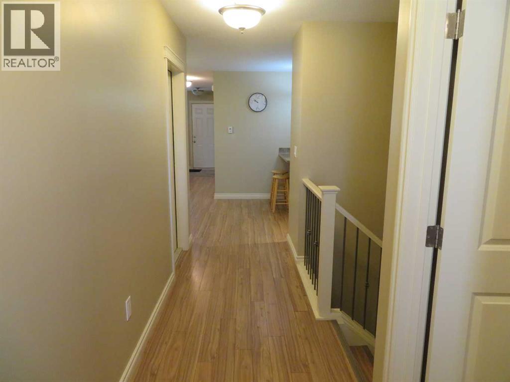 #3 5311 57 Avenue - 9