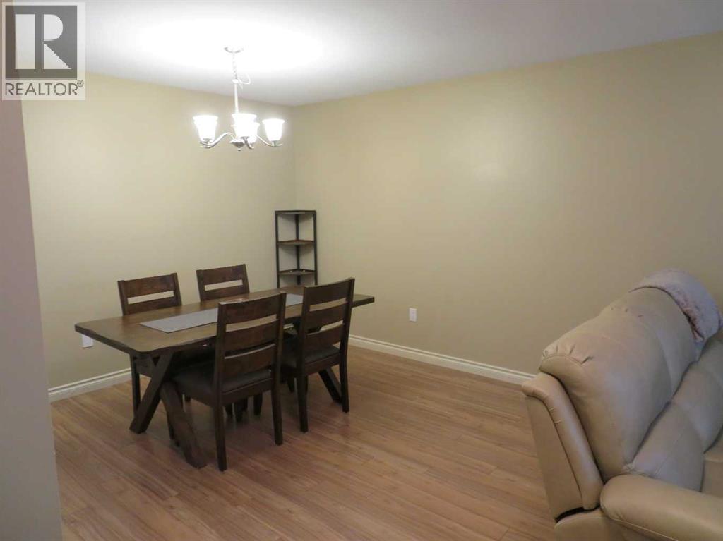 #3 5311 57 Avenue - 15