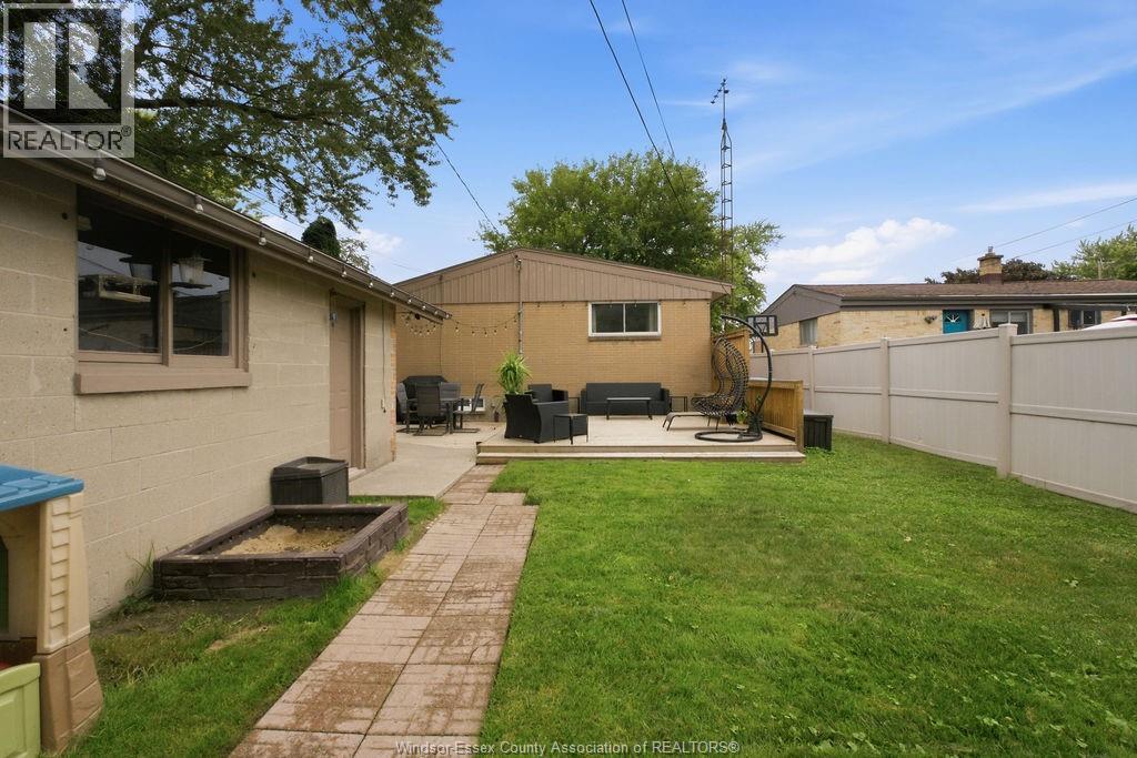 1208 BELLEPERCHE - 39