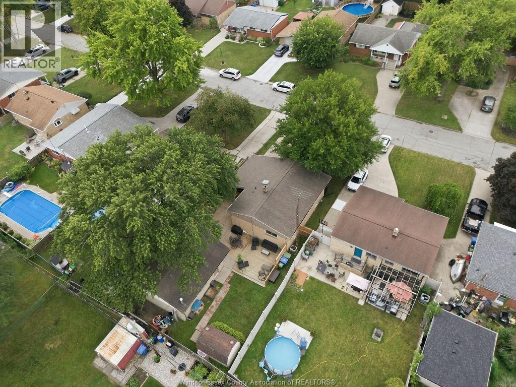 1208 BELLEPERCHE - Image 41