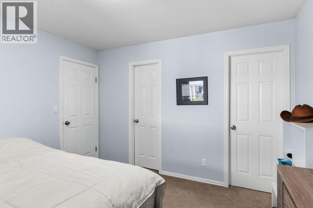 #205 106 MCDERMID Drive, Prince George, British Columbia, V2M4T6, Prince George, British Columbia — photo 4 of 5