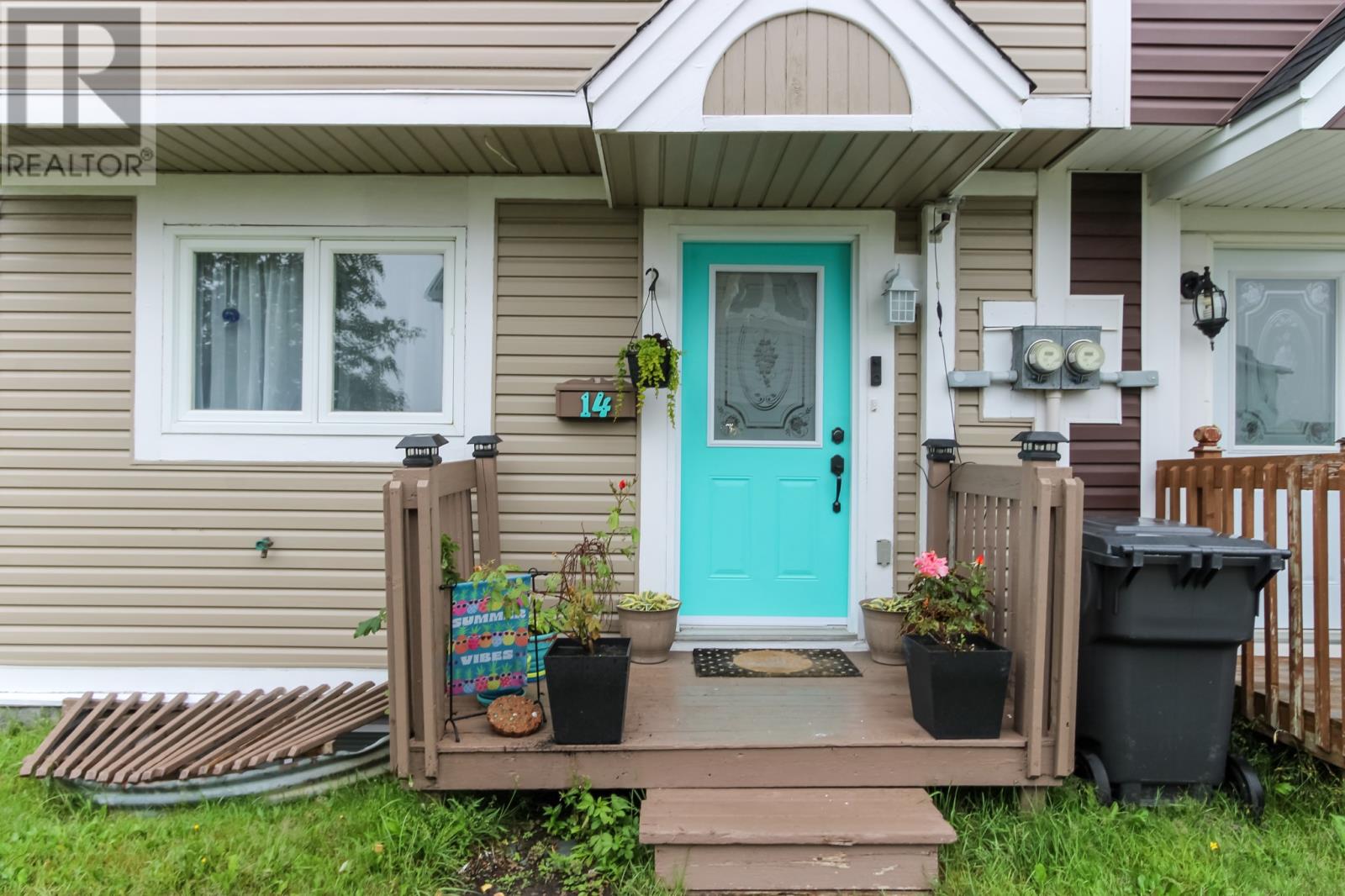 14 White Place, Mount Pearl, Newfoundland & Labrador, A1N4W9, Mount Pearl, Newfoundland & Labrador — photo 2 of 5