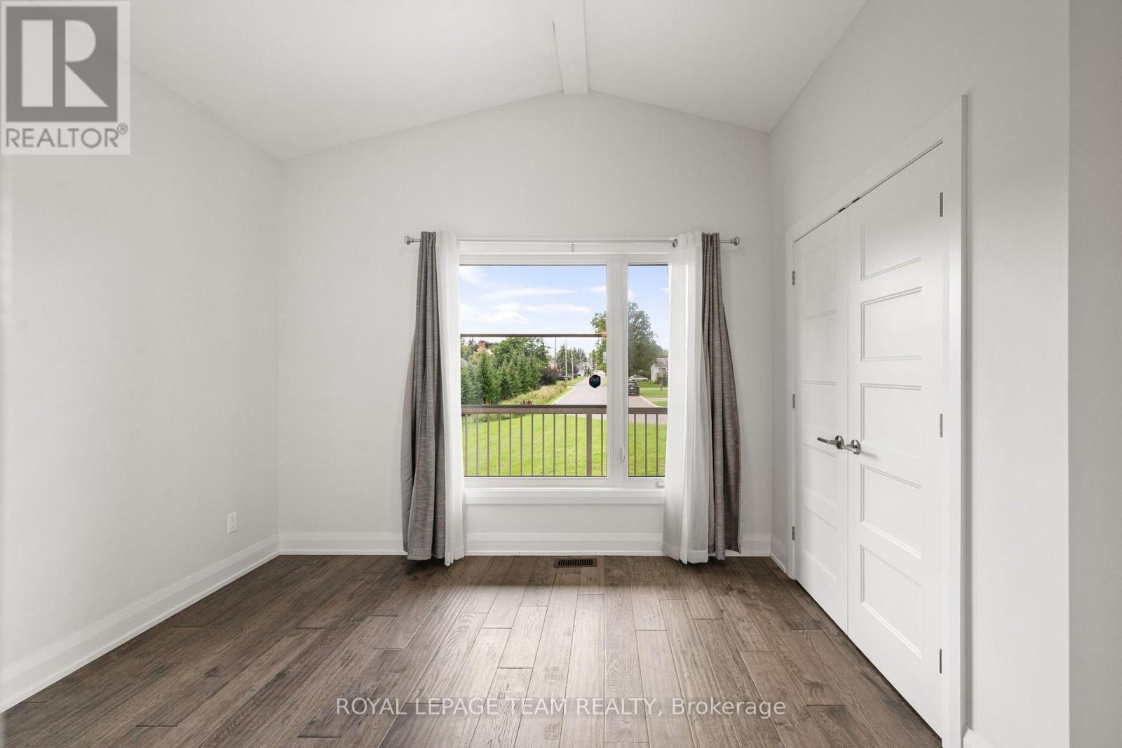 481 LANCASTER LANE - 20