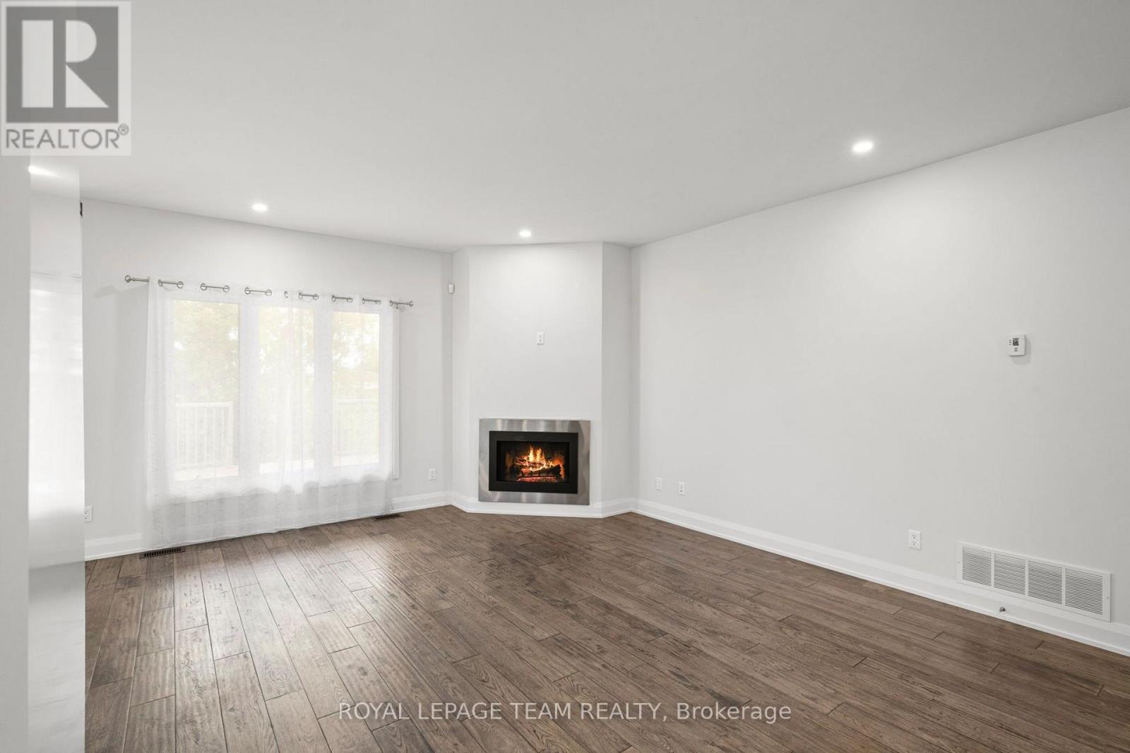 481 LANCASTER LANE - Image 9
