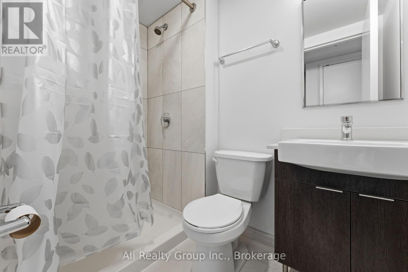 #603 105 CHAMPAGNE AVENUE S - Image 15