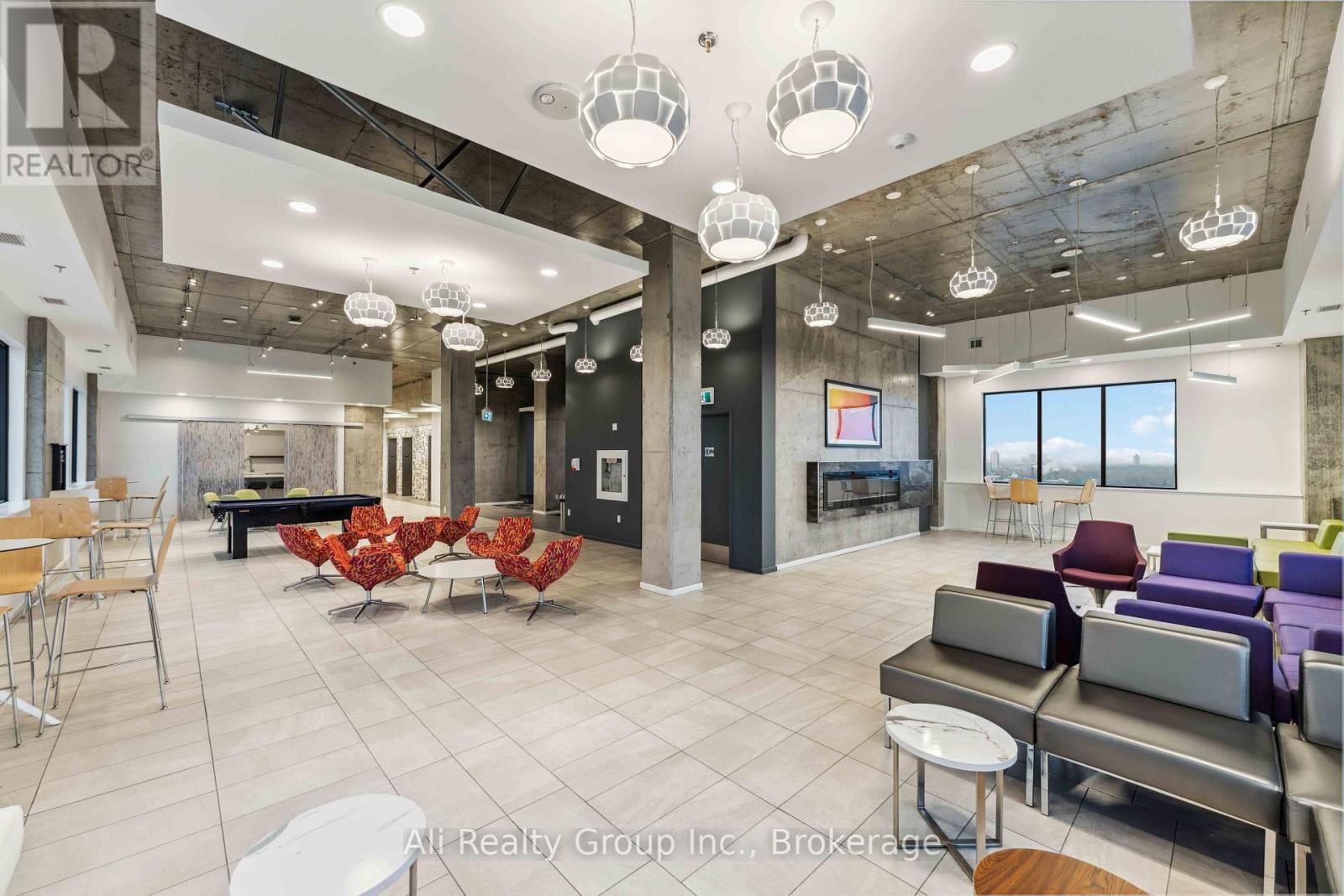 #603 105 CHAMPAGNE AVENUE S - 25