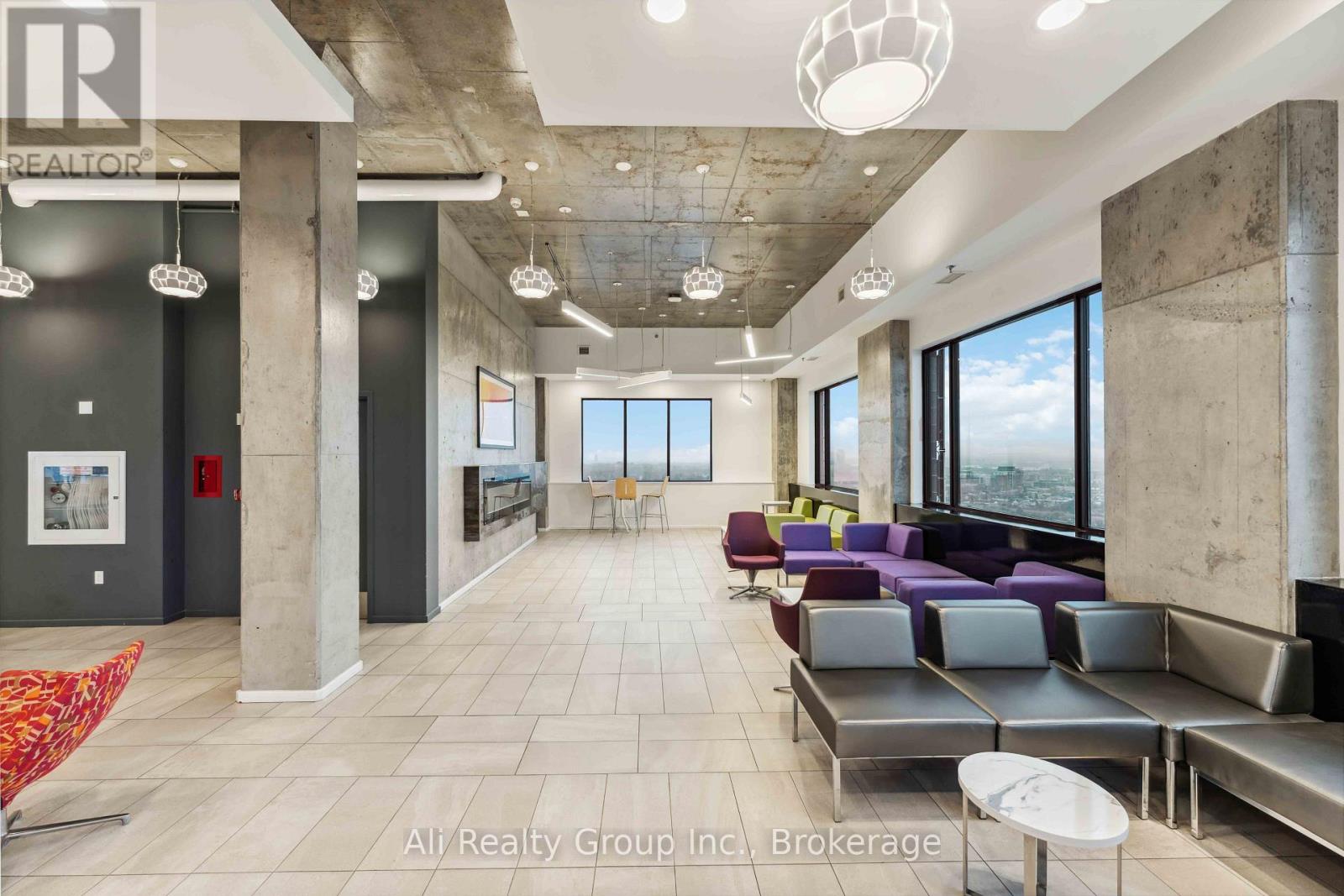 #603 105 CHAMPAGNE AVENUE S - 27