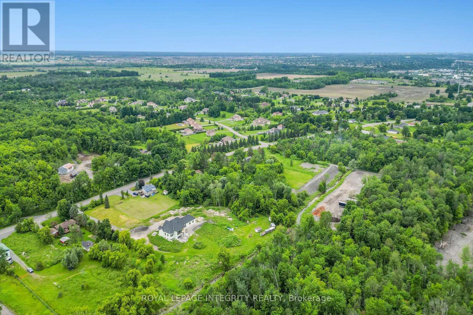 1695 OLD MONTREAL ROAD - Image 26