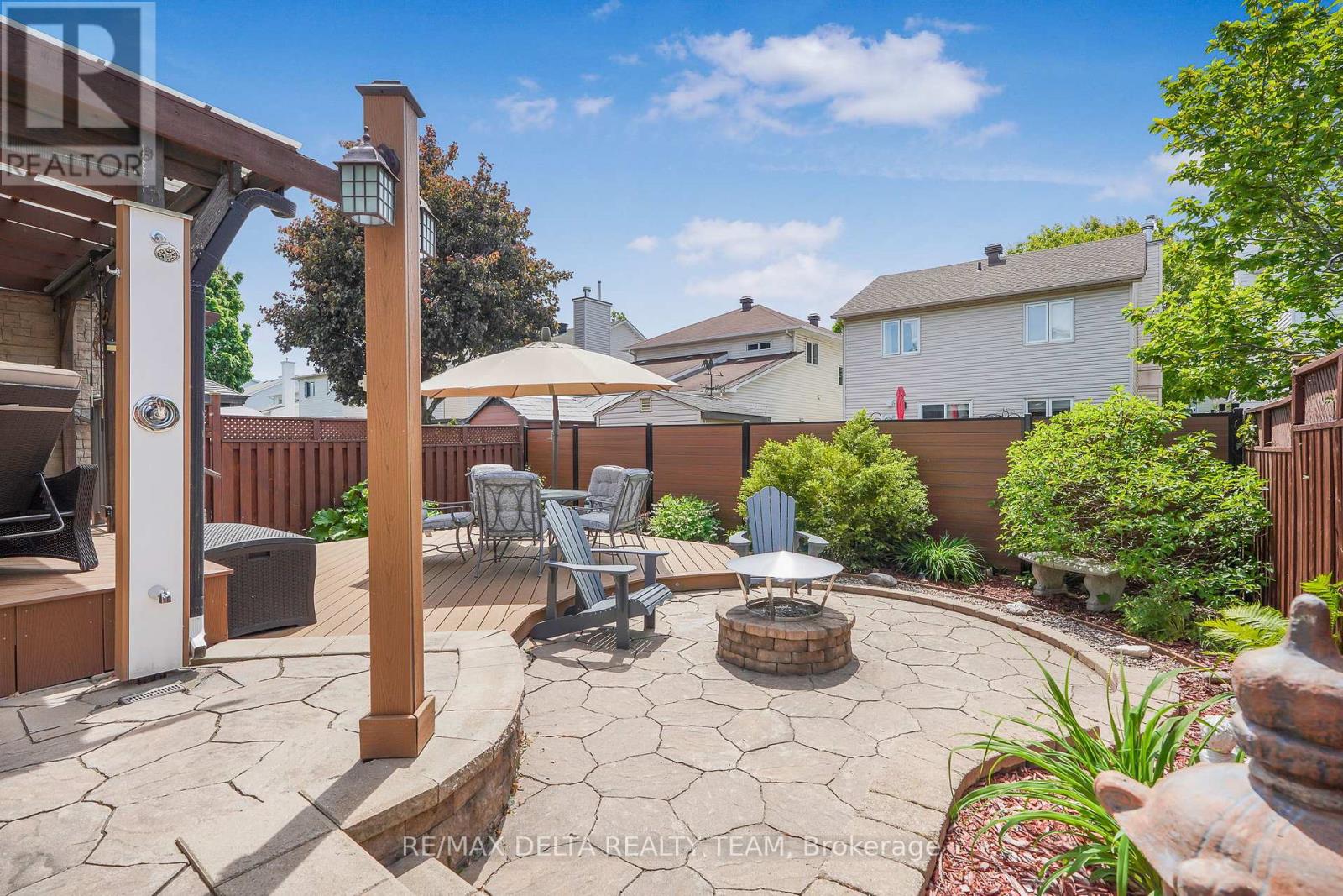 2040 SUNLAND DRIVE - 29
