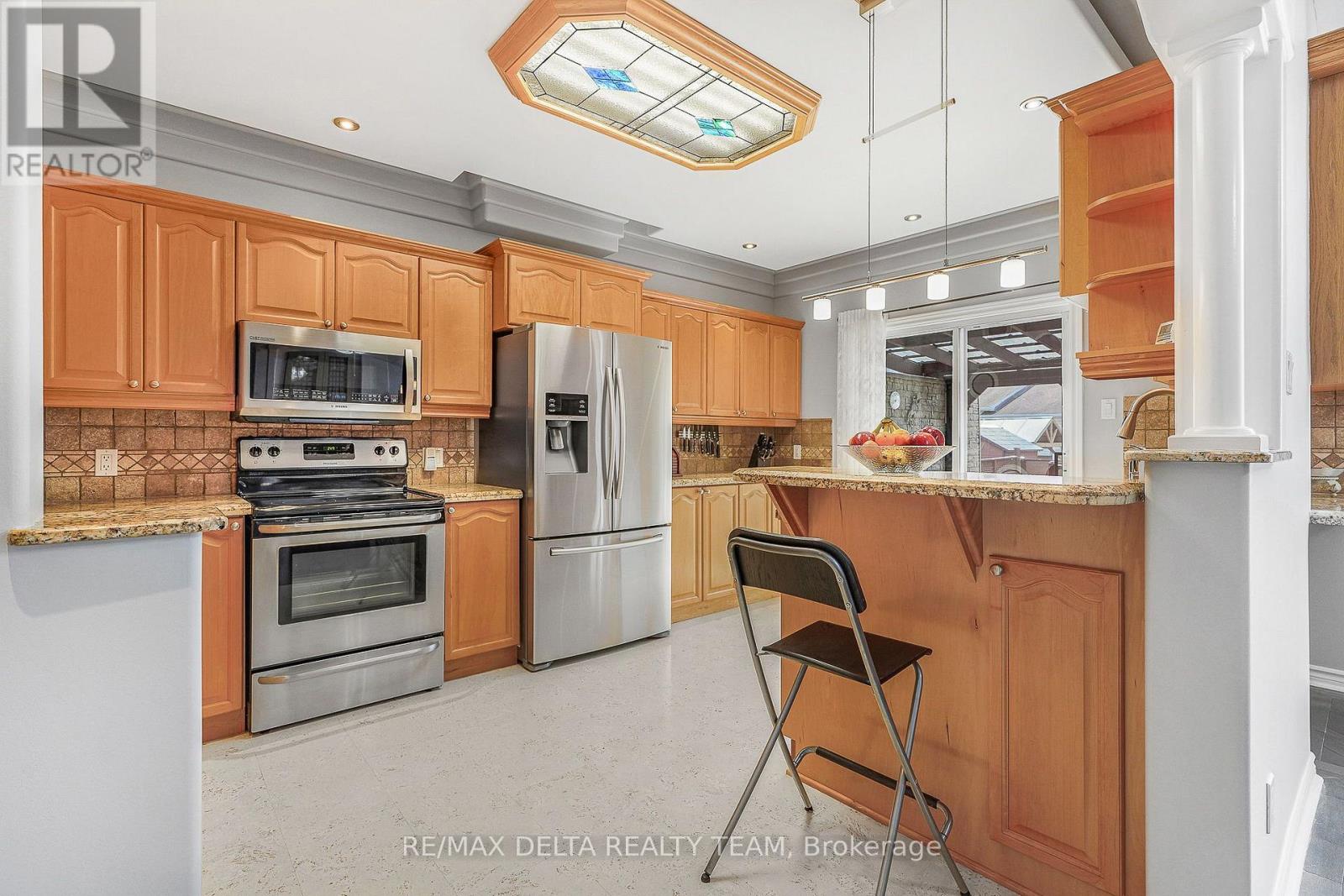 2040 SUNLAND DRIVE - 3