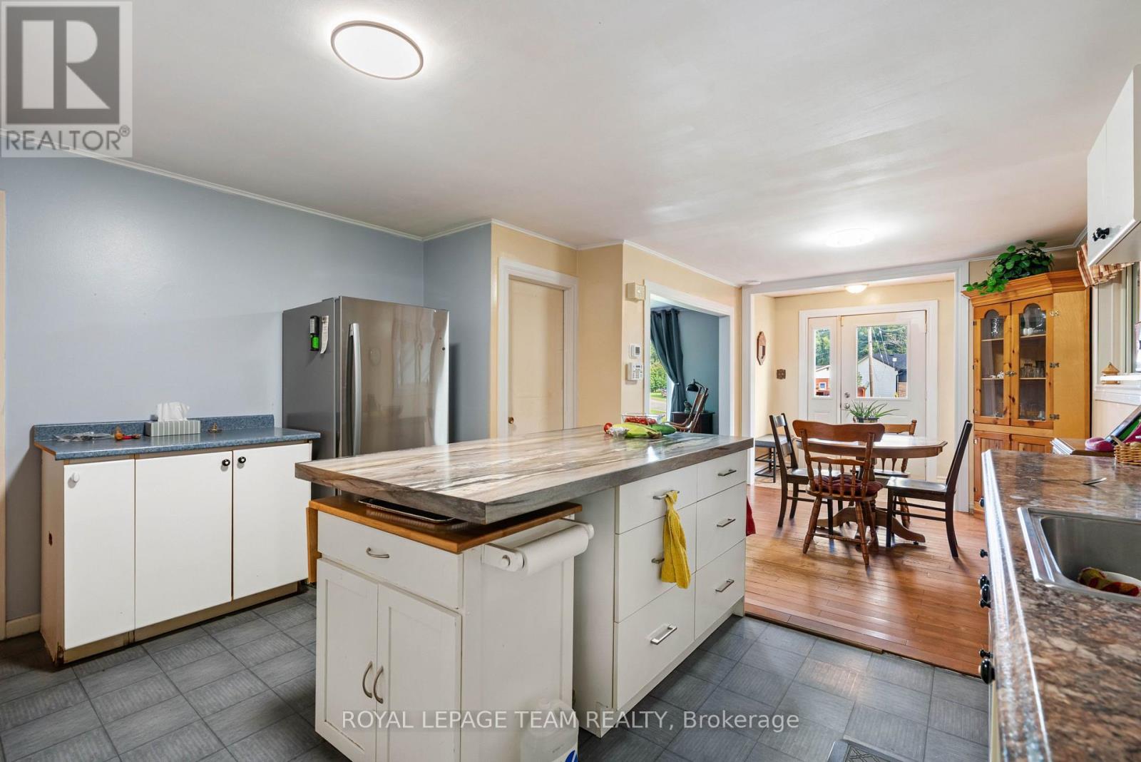 484 ANNABLE ROAD - 12