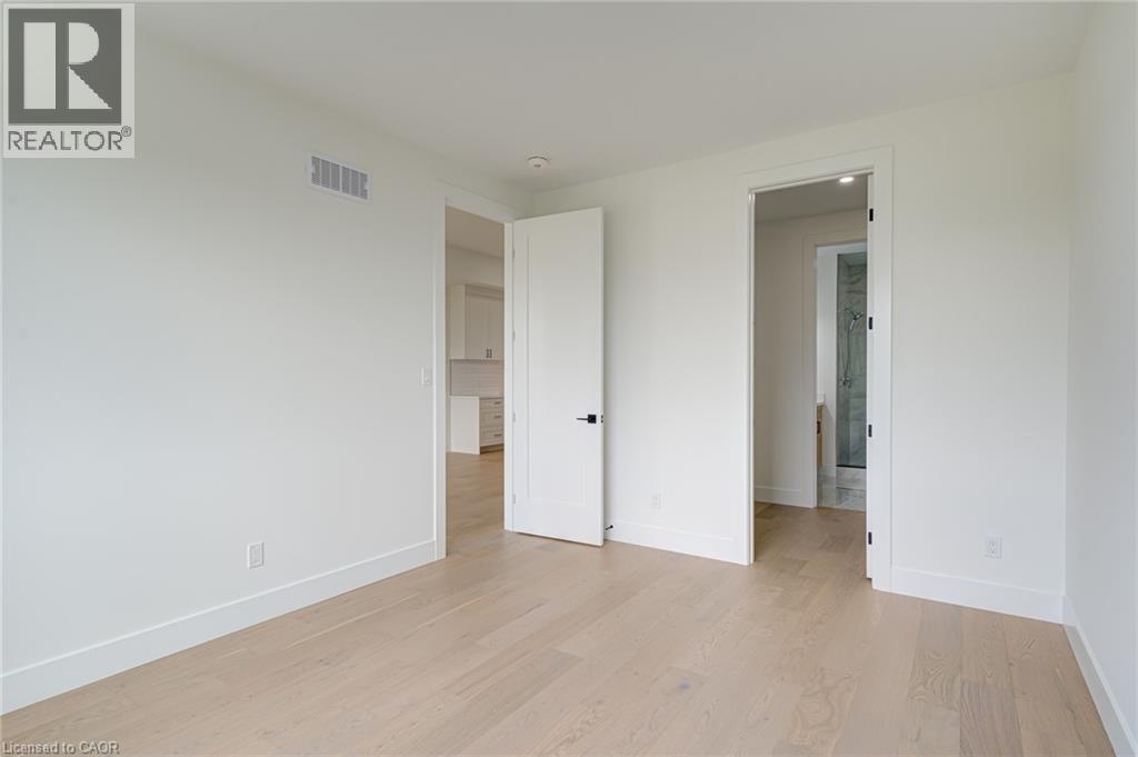 100 CLAYTON Street - Image 16