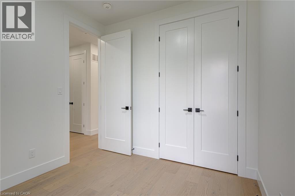 100 CLAYTON Street - Image 7