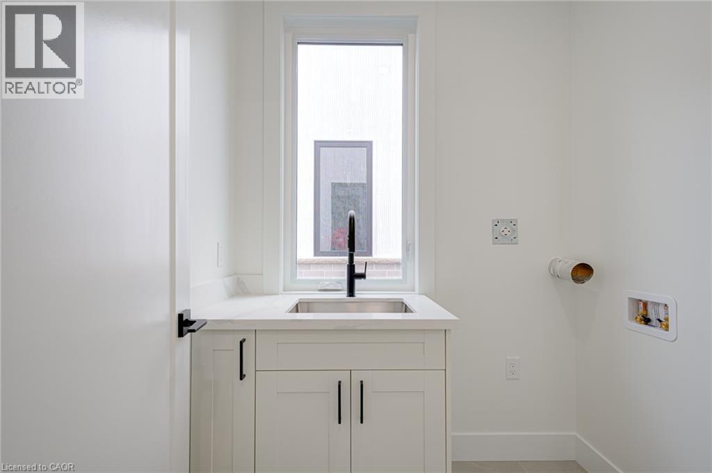 100 CLAYTON Street - Image 10