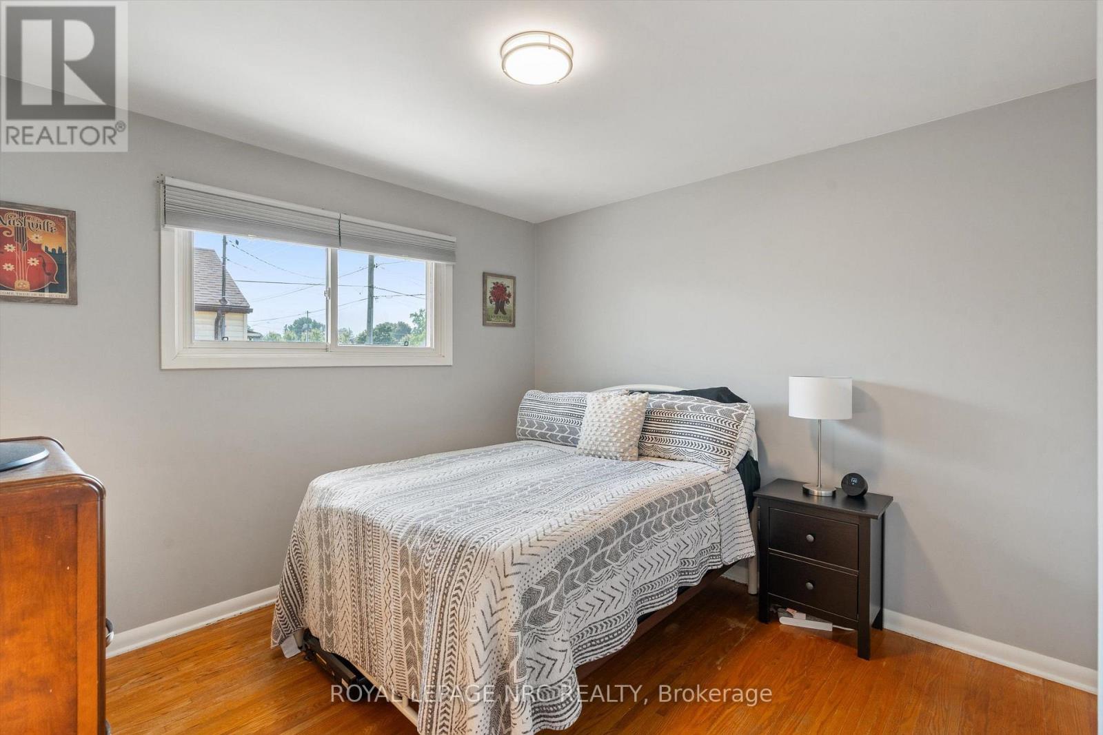 161 CATHERINE STREET - 25