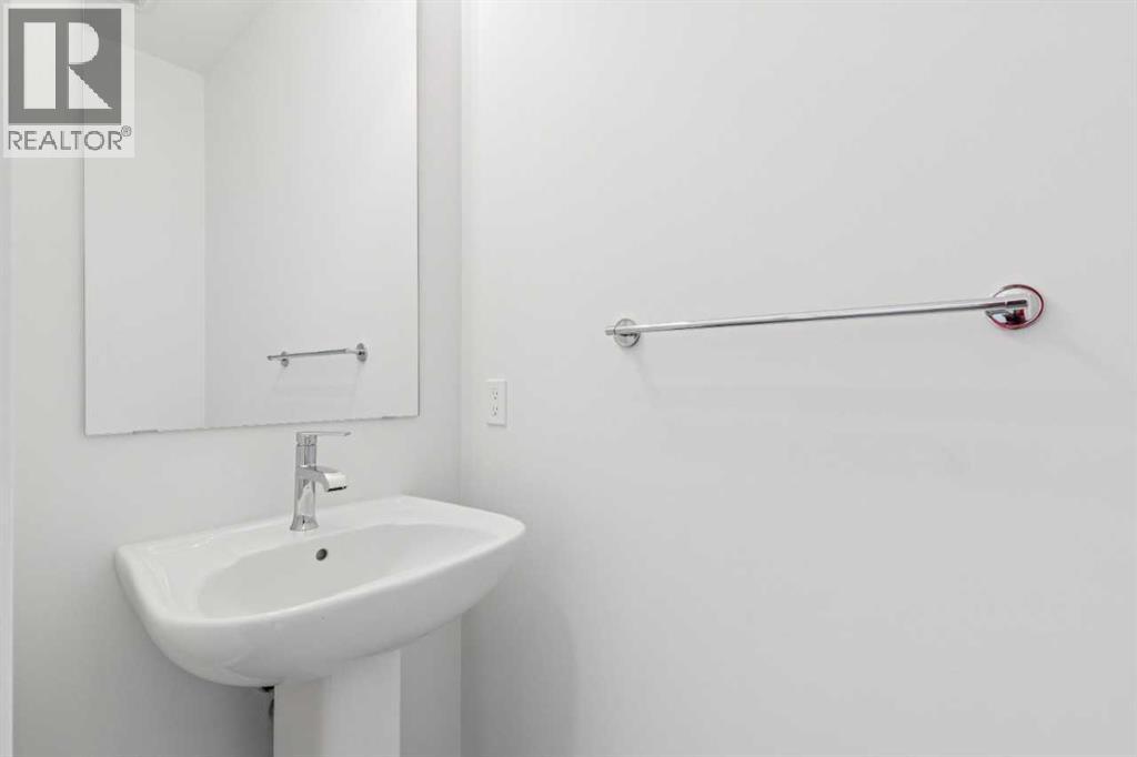 Listing photo – 434 Bighorn Avenue SW, Calgary