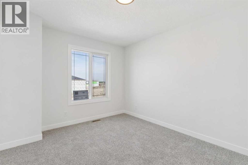 Listing photo – 83 Creekstone Common SW, Calgary