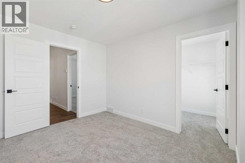 Listing photo – 83 Creekstone Common SW, Calgary
