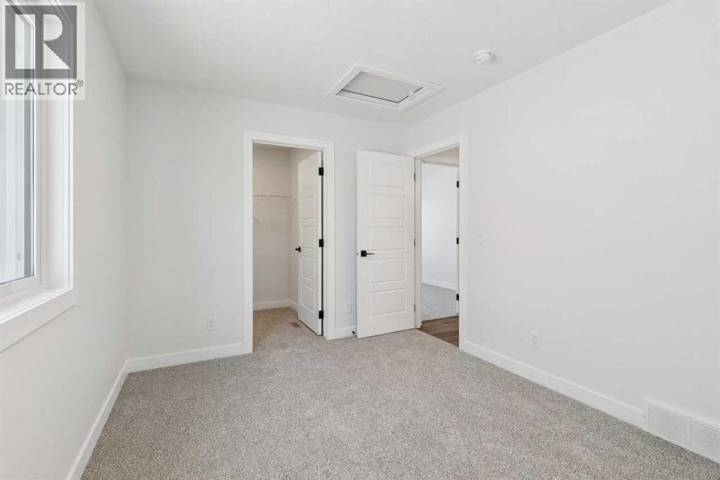 Listing photo – 83 Creekstone Common SW, Calgary