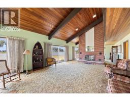 Foyer - 21240 Dockside, Tilbury North, ON N0P1L0 Photo 12