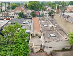 Main - 392 Eglinton Avenue W, Toronto, ON M5N1A2 Photo 12