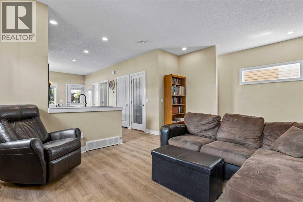 1004 Shantz Place - 6