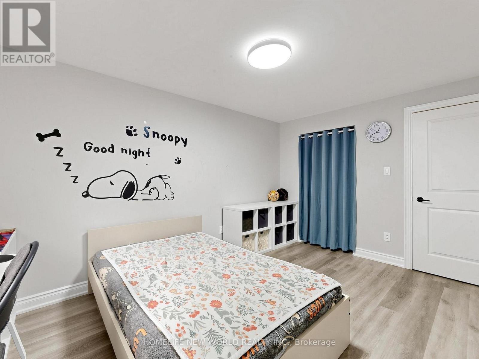#40 90 CROCKAMHILL DRIVE - 29