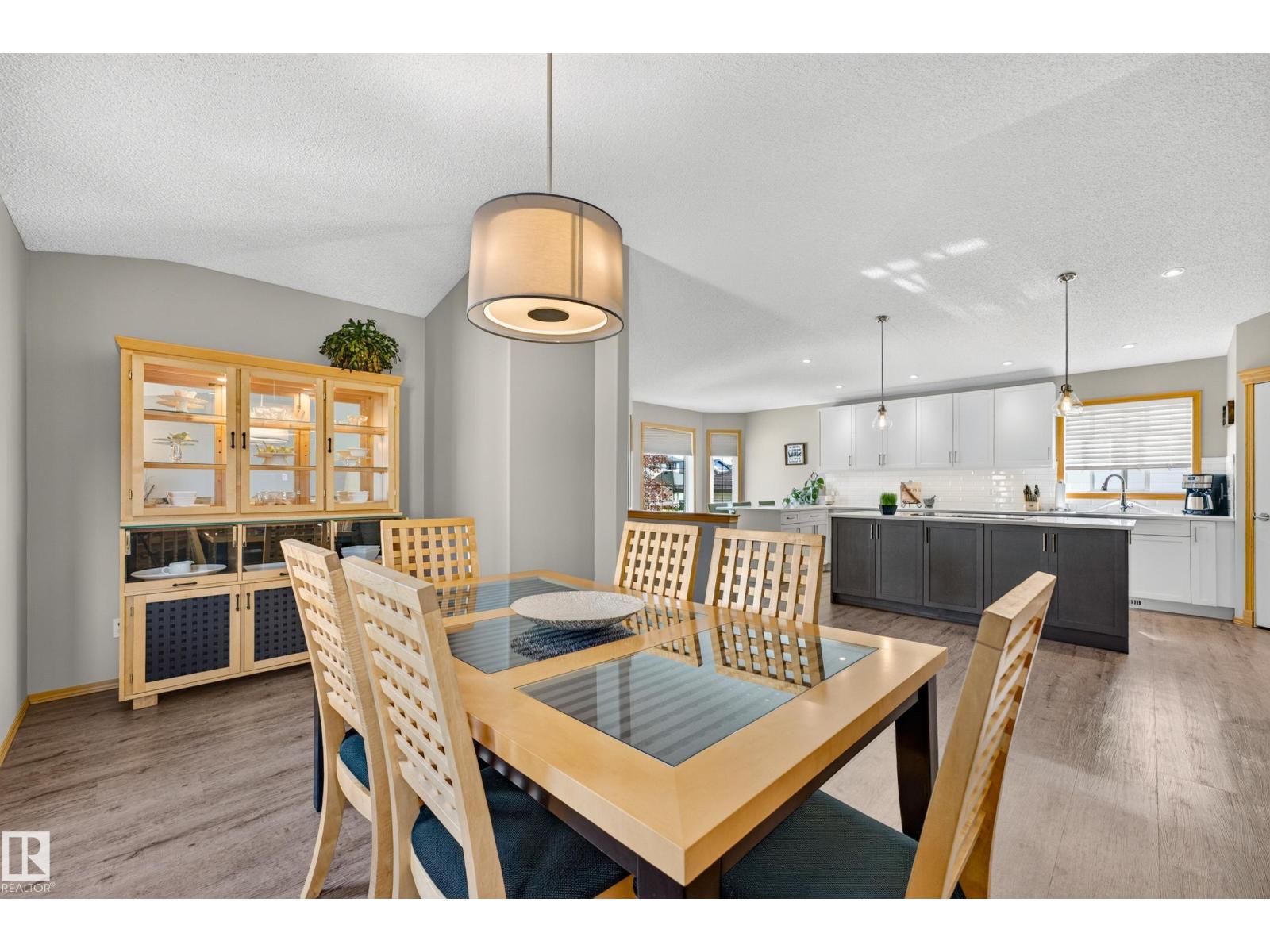 8329 171A AV NW - 17