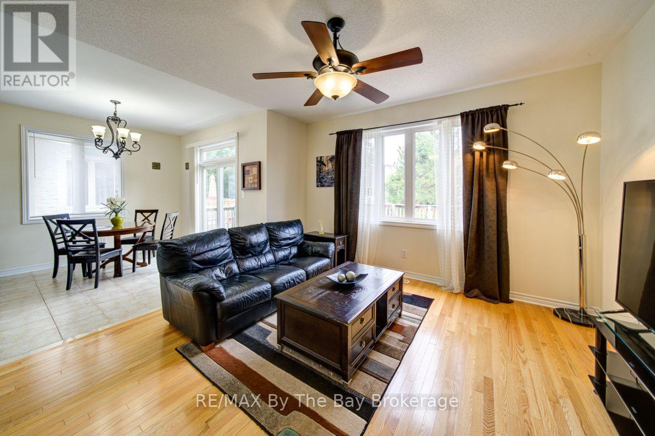 11 GRAND POPLAR LANE - Image 7
