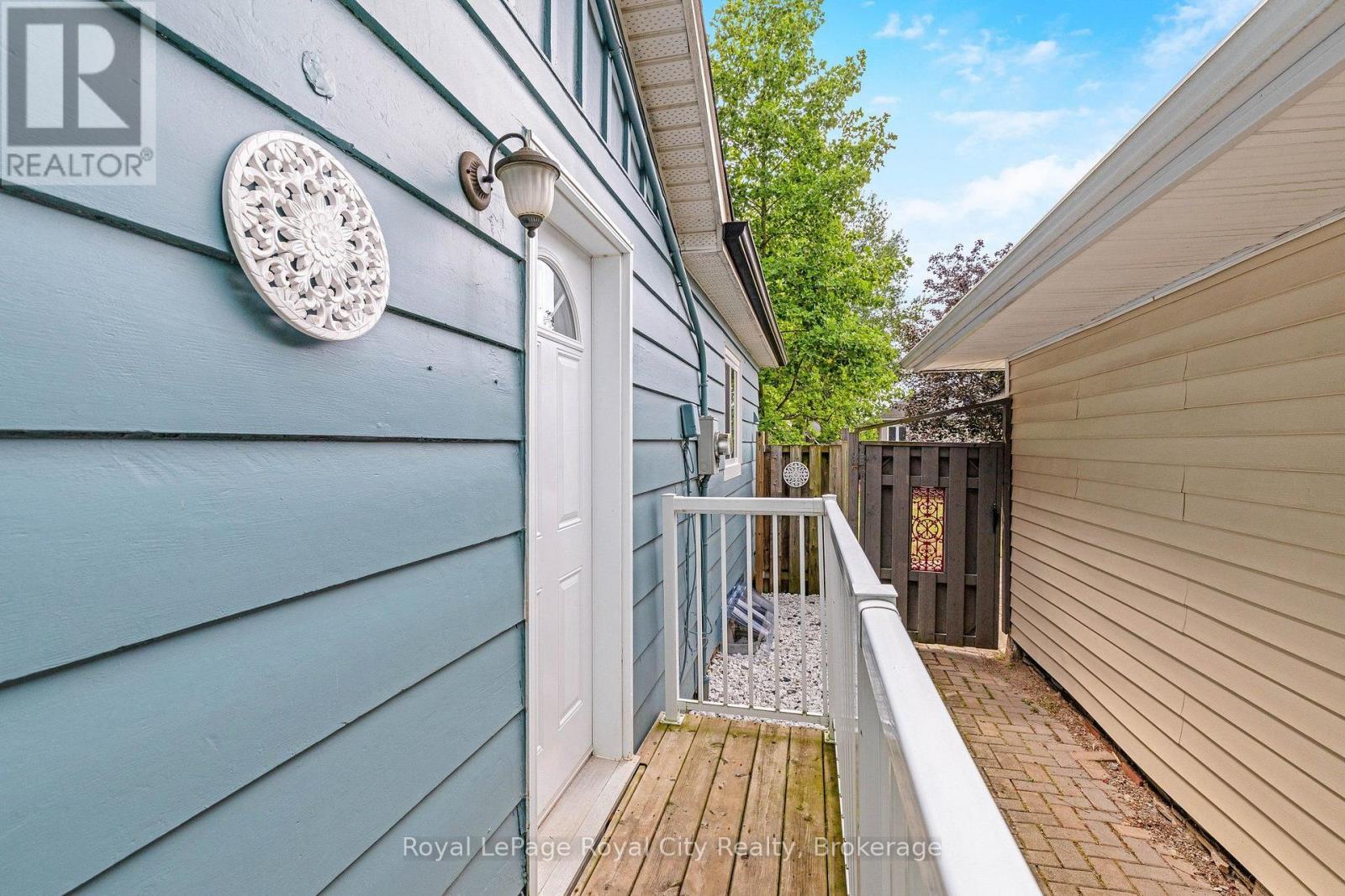 245 MACKENZIE STREET - 11