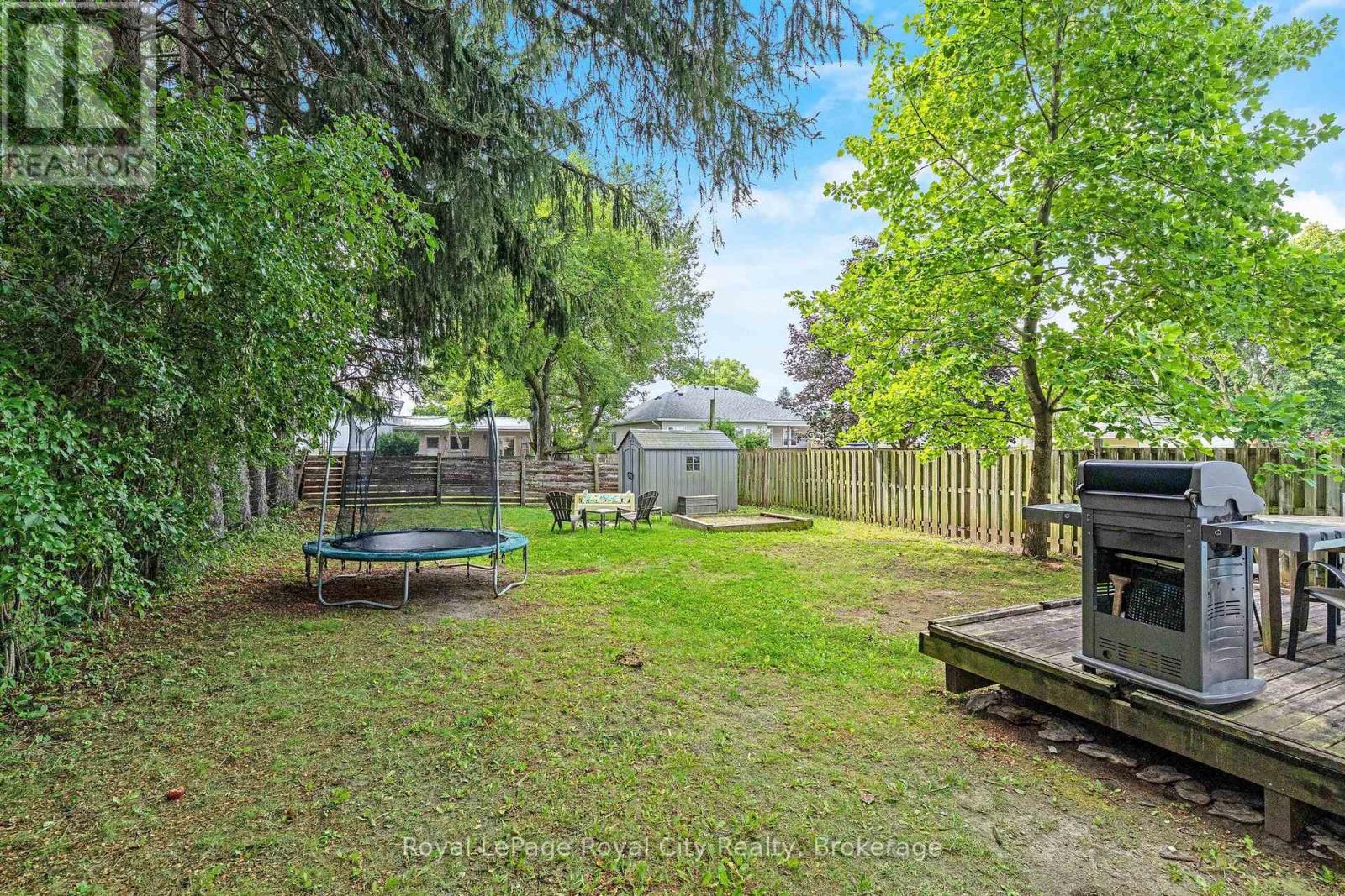 245 MACKENZIE STREET - Image 33