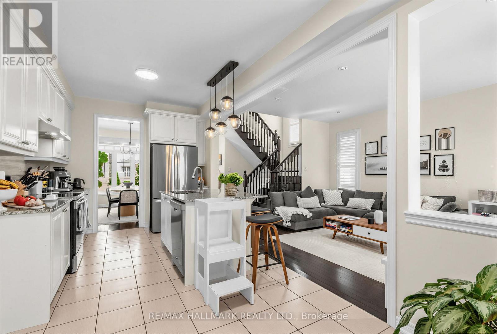 124 BARONS STREET - 11