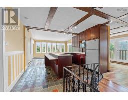 4pc Ensuite bath - 11028 Highway 7, Lake Charlotte, NS B0J2L0 Photo 9