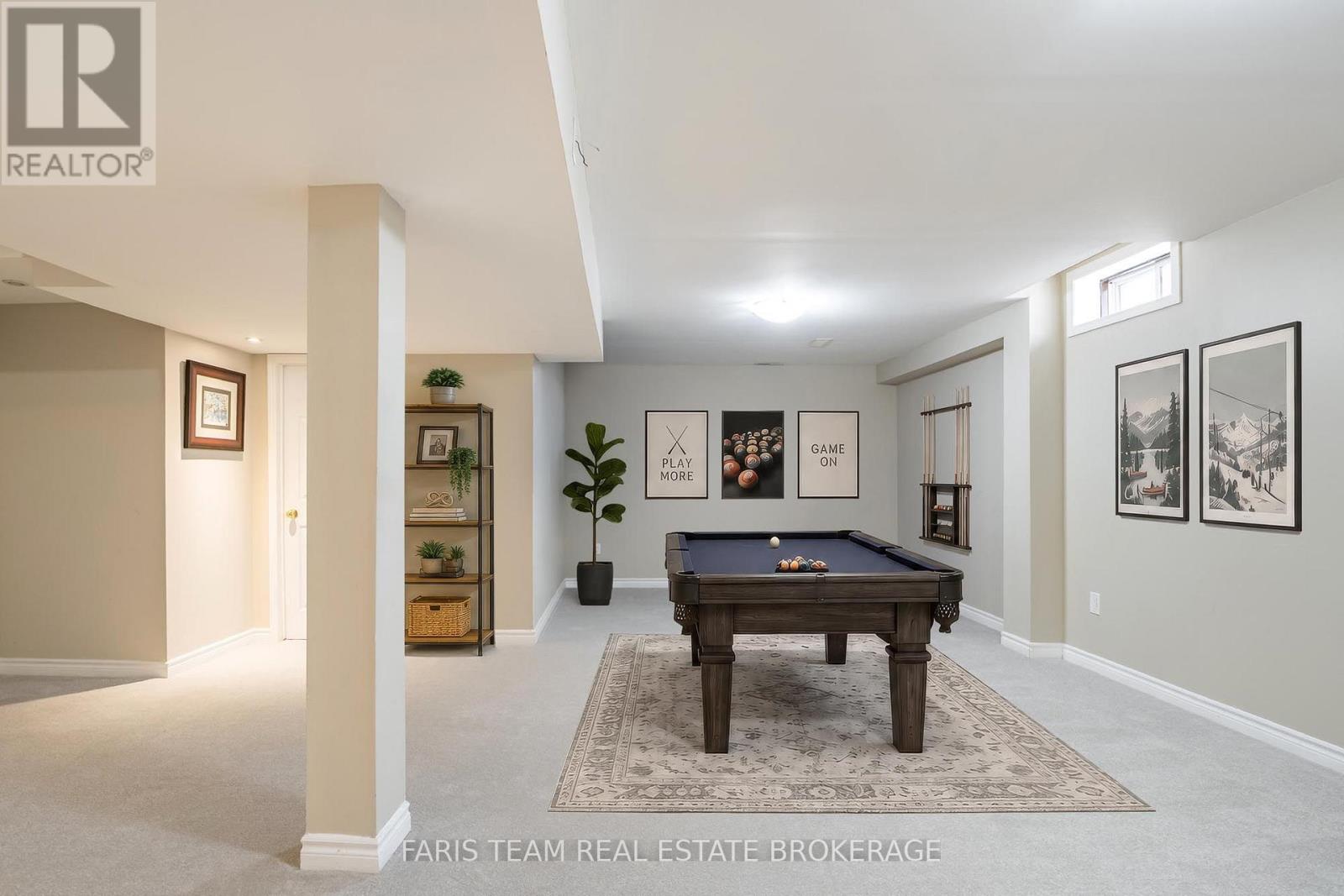 4 BLUEGRASS DRIVE - 25
