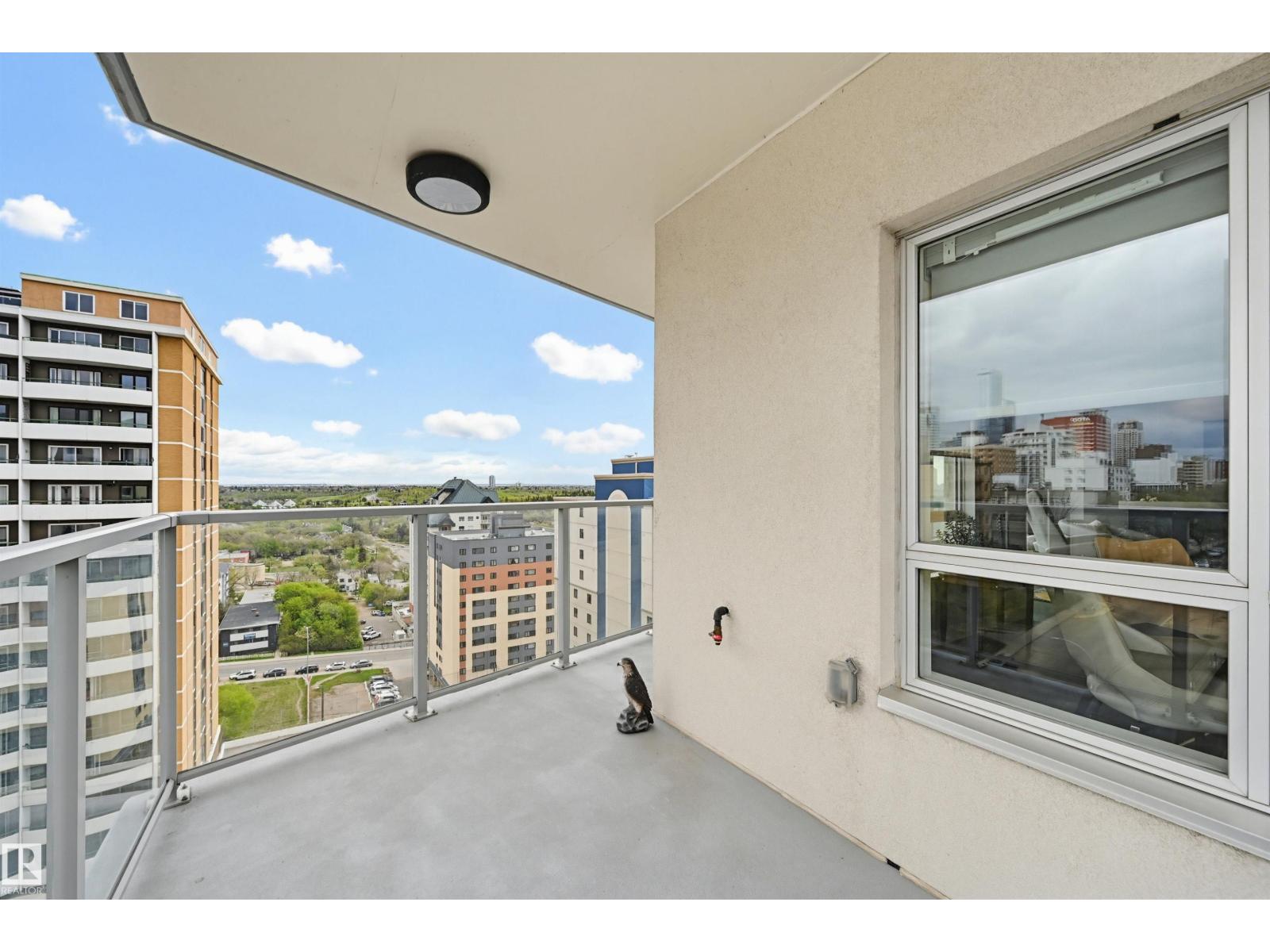 #1304 9720 106 ST NW - 17