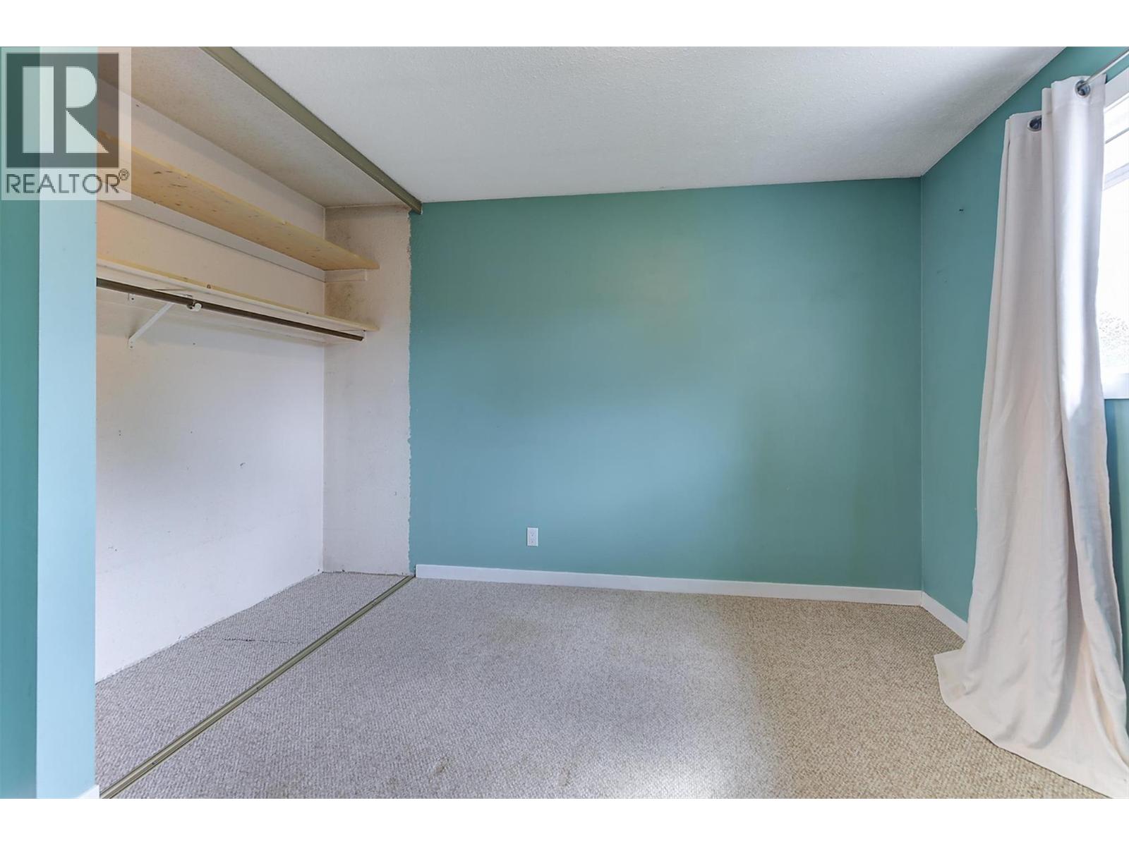  1392 Elm Street, Kelowna