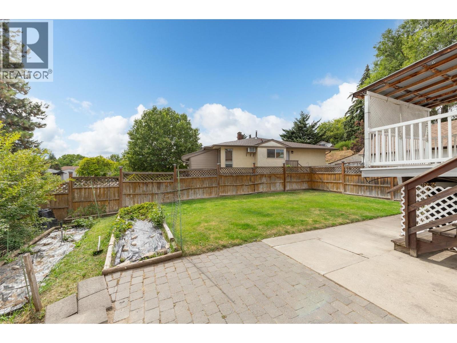  1392 Elm Street, Kelowna