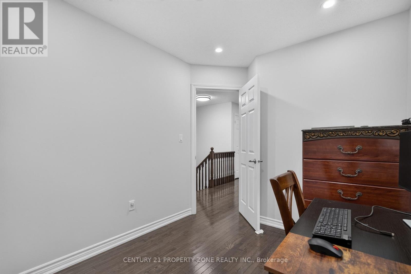 11 SELSDON STREET - 42