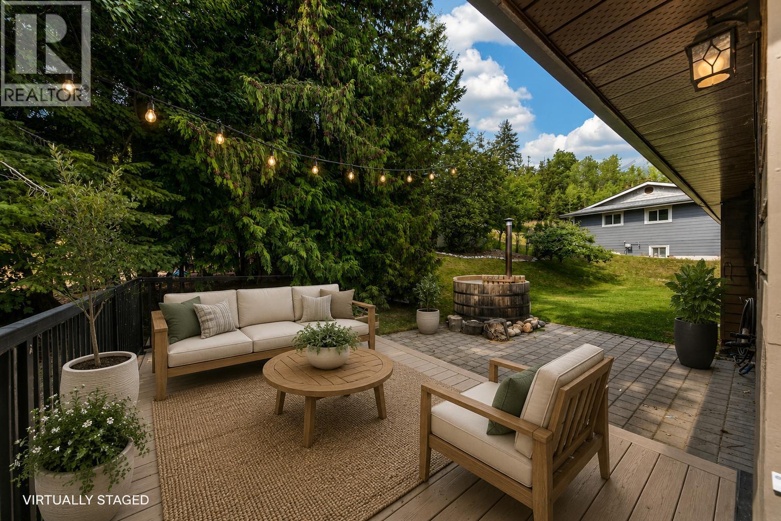 17 PARKLAND Drive - 61