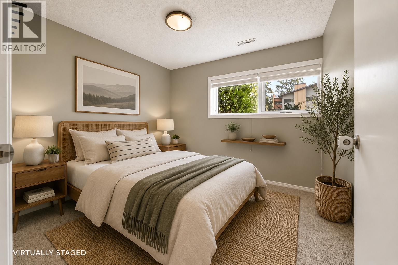 17 PARKLAND Drive - 45