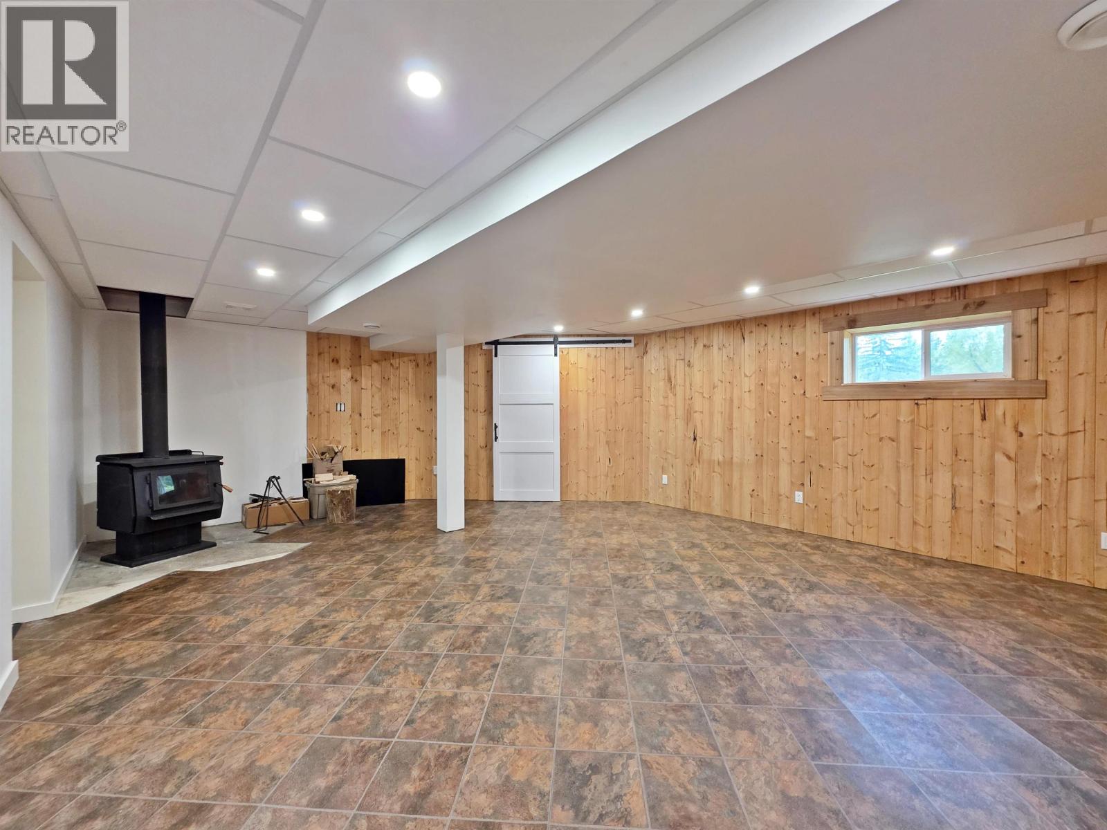 3872 JOHNSON ROAD - 38