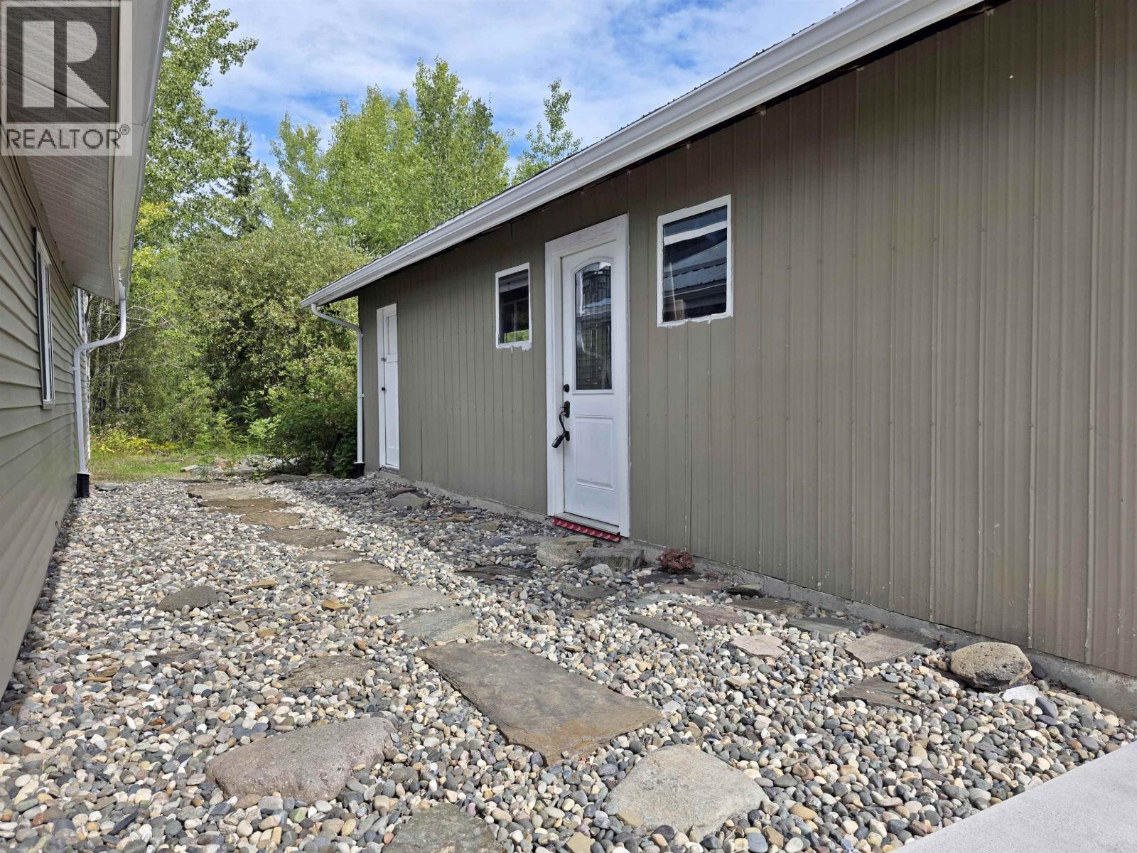 3872 JOHNSON ROAD - 9