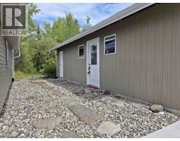 3872 Johnson Road, Quesnel, BC V2J6E7 Photo 9