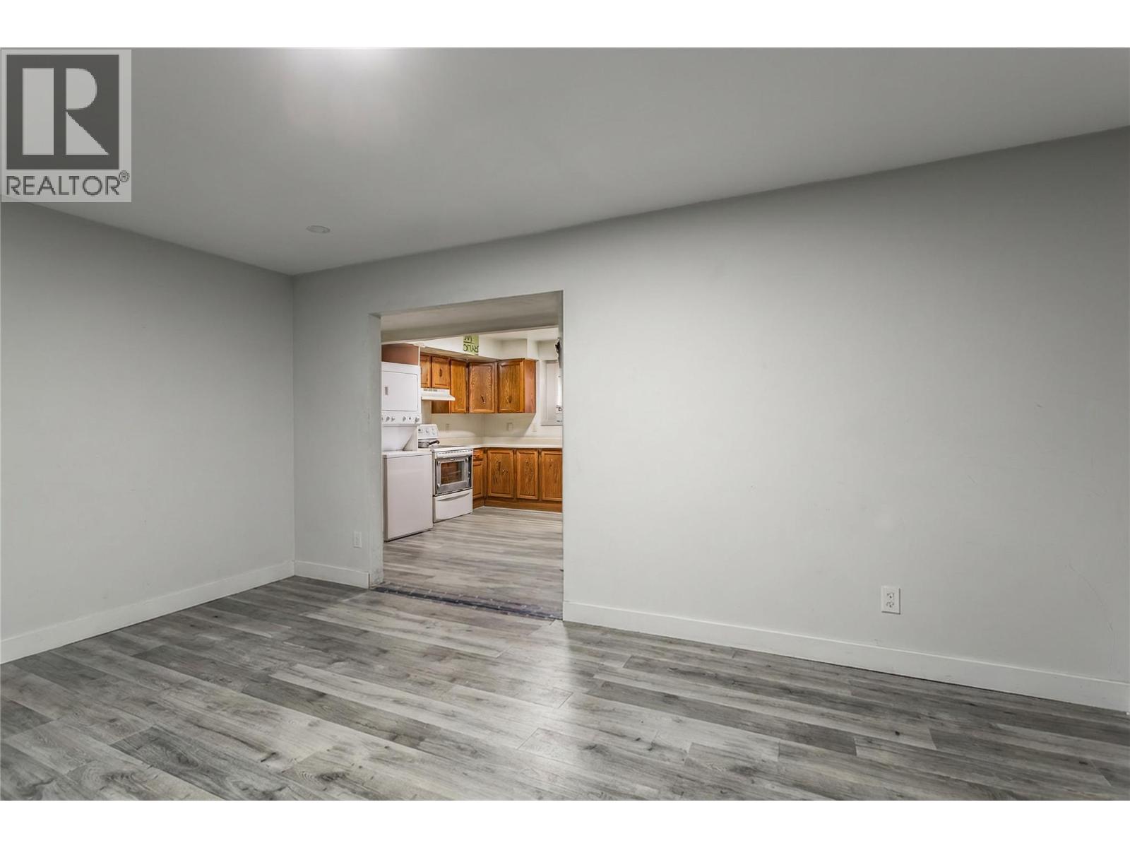 758 Josselyn Court, Kelowna
