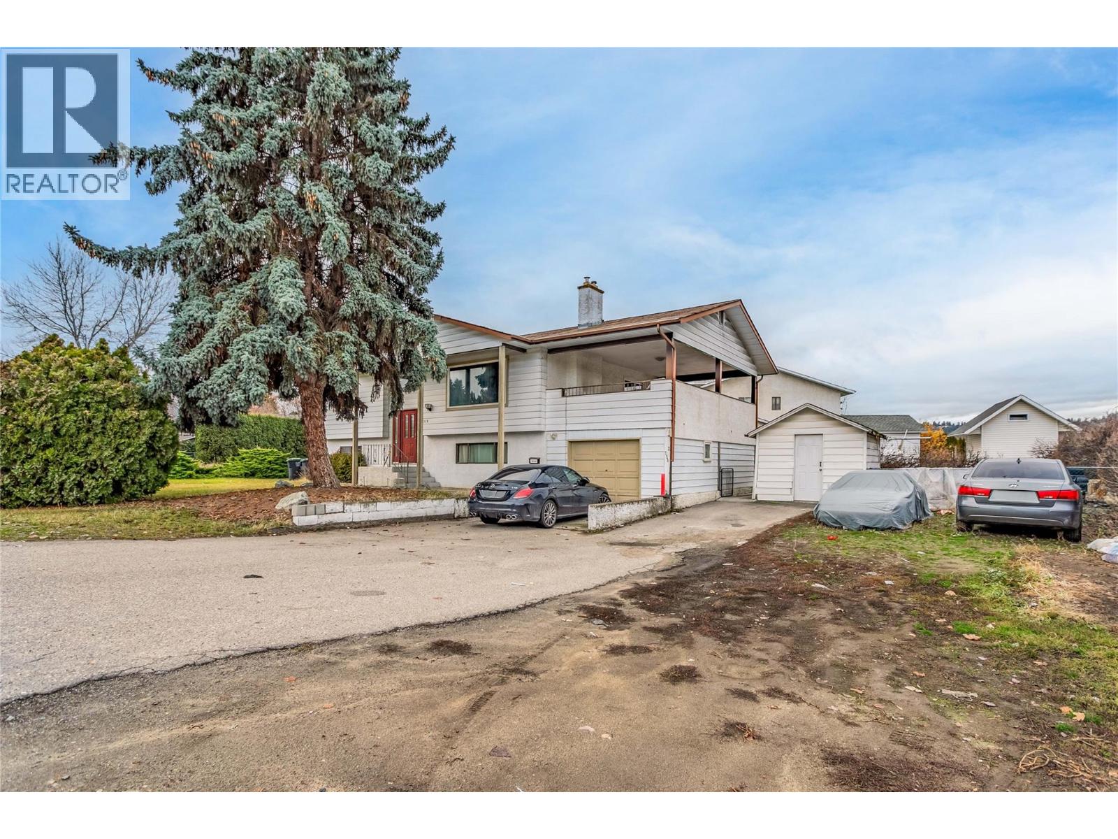758 Josselyn Court, Kelowna